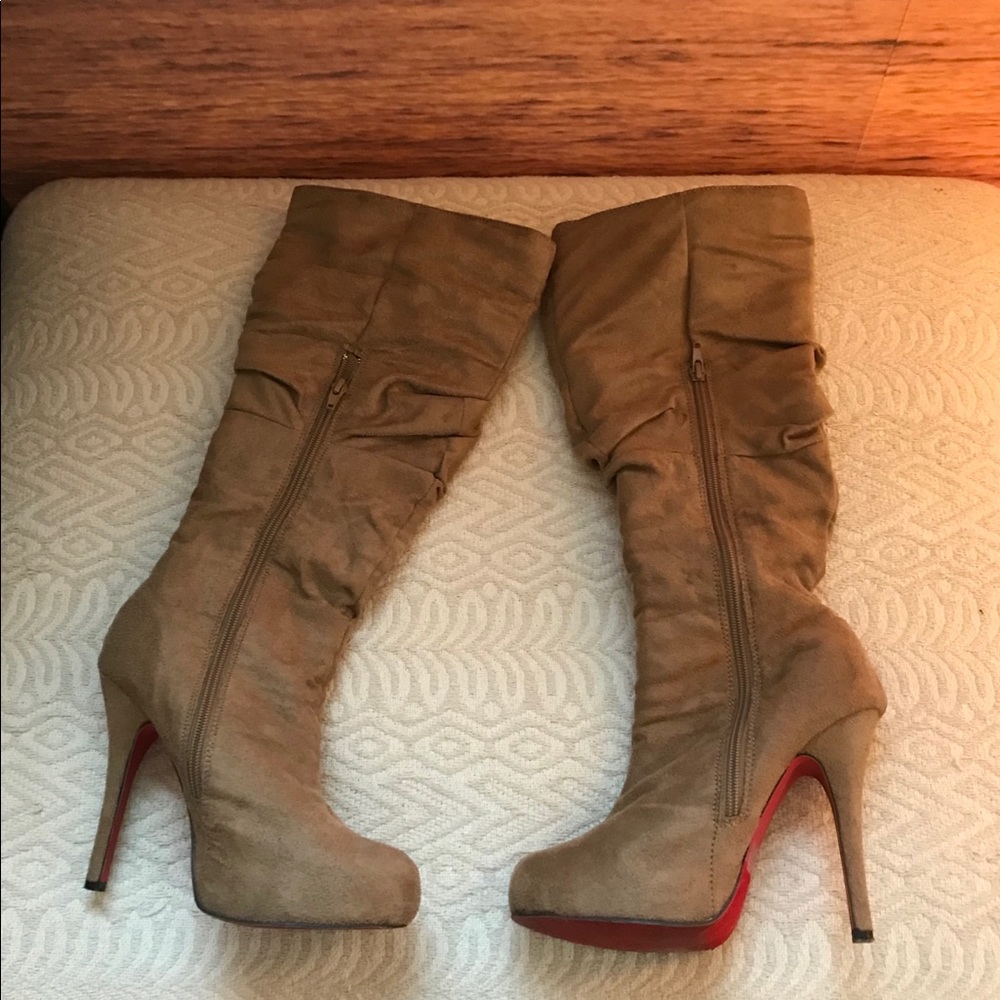 Tan suede heeled boots